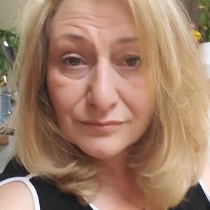 Meet your Posher, Marisa